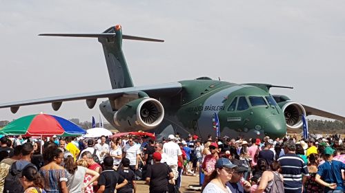 aviation embraer freighter