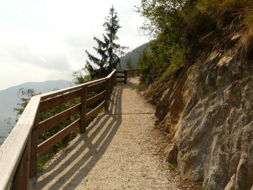 away trail fence