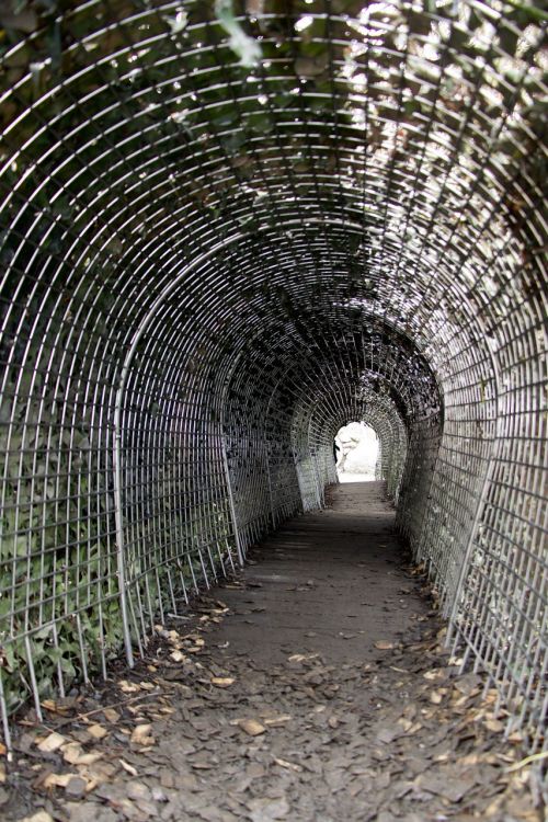 away tunnel passage
