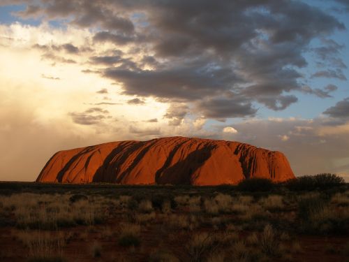 ayers rock uluru australian outback