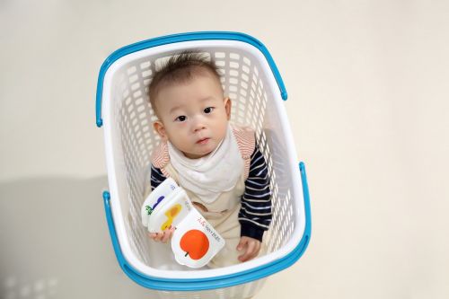 baby basket play