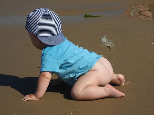 baby  beach  sand