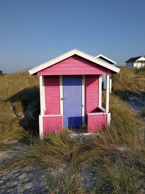badehytter pink beach
