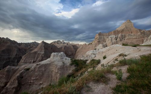 badlands south dakota landscape