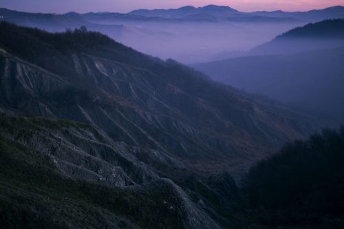 badlands the apennines hill