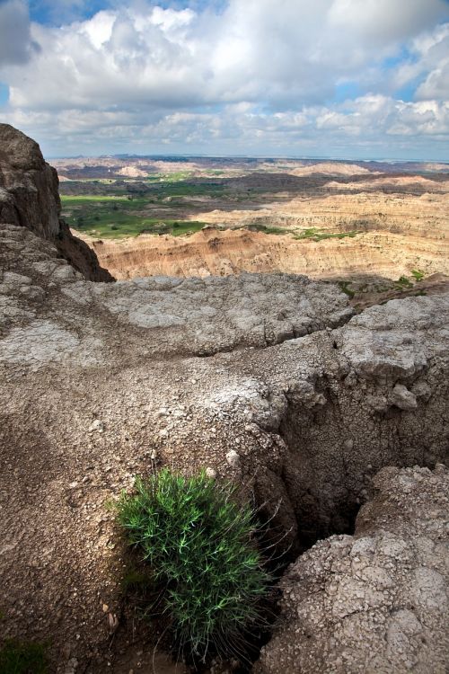 badlands wyoming landscape