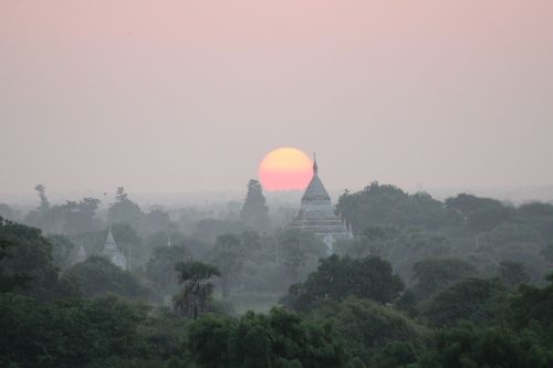 bagan temple level sunrise