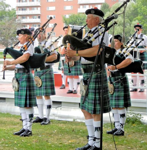 bagpipers band entertainment