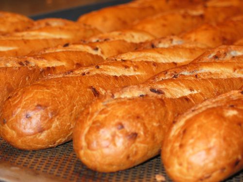 baguette bread baked goods
