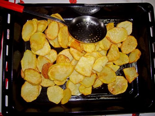 baked fries potatoes food