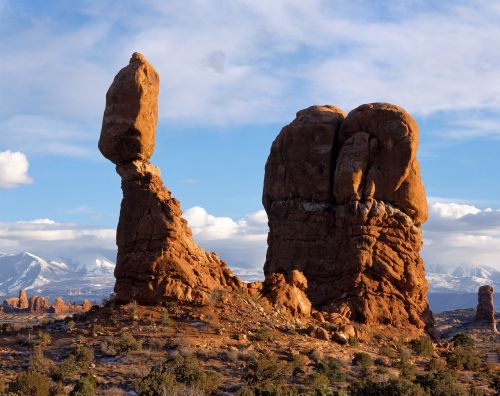 balanced rock landscape geology