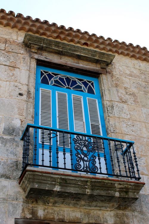 balcony blue door house