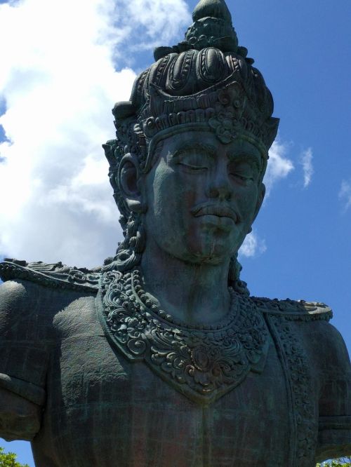 bali indonesia statue