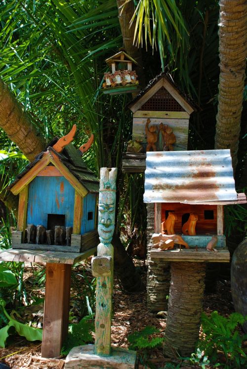 bali birdhouse nest