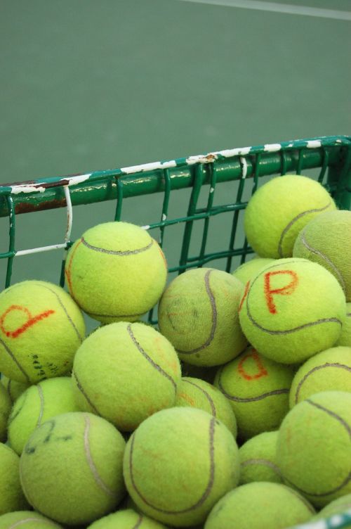 ball tennis green