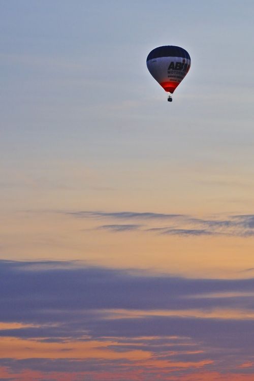 ball hot-air ballooning sky