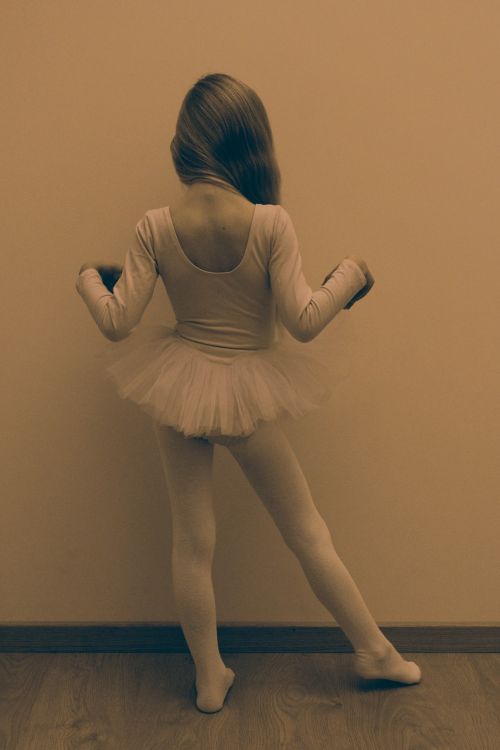 ballerina girl dancer