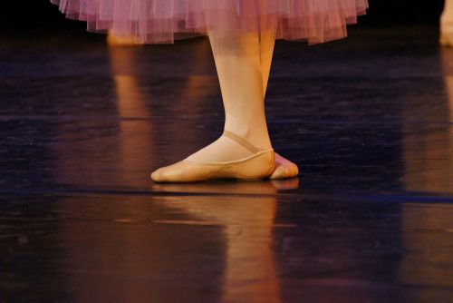 ballet foot dance