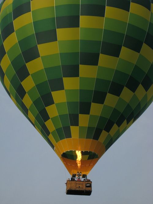 balloon flight evening