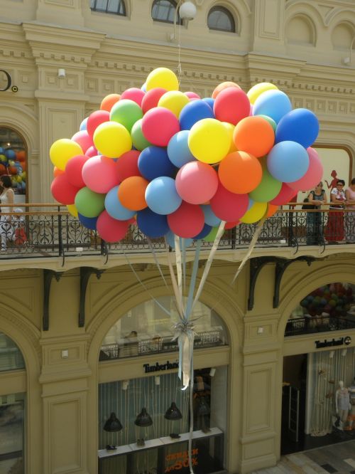 balloons the interior of the moscow