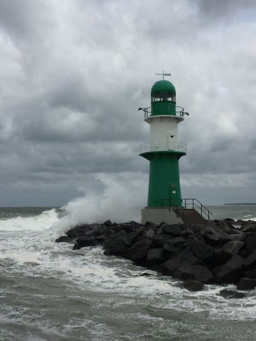 baltic sea warnemünde lighthouse