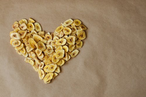 banana  dried  chips