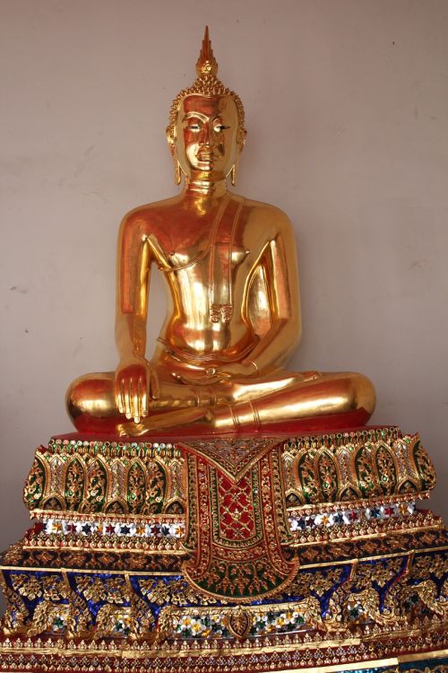 bangkok buddha gold