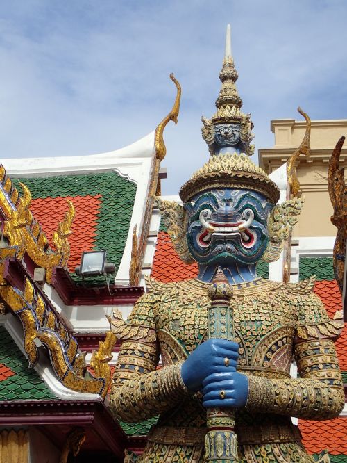 bangkok royal palace demon