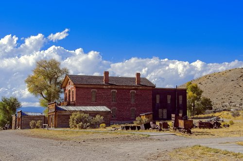 bannack hotel and shops  ghost  town