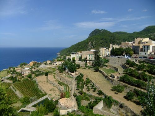 banyalbufar mallorca tramuntana