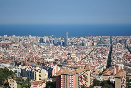 barcelona mediterranean sea
