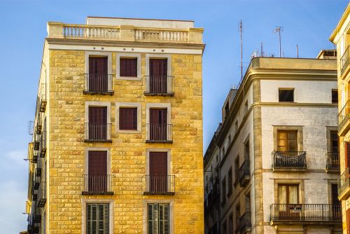 barcelona building facade