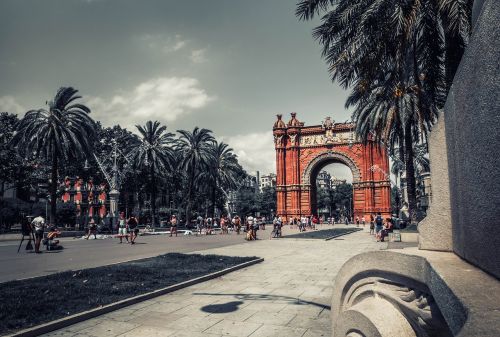 barcelona arc triumph