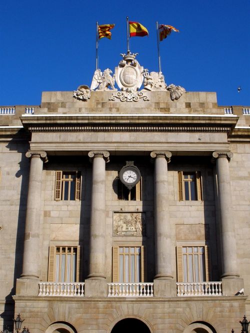 barcelona city hall neoclassical