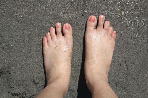 barefoot feet beach
