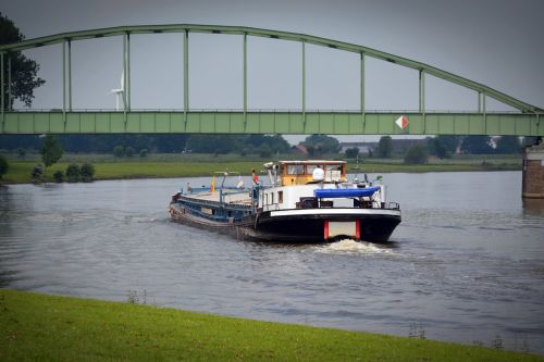 barge river ship