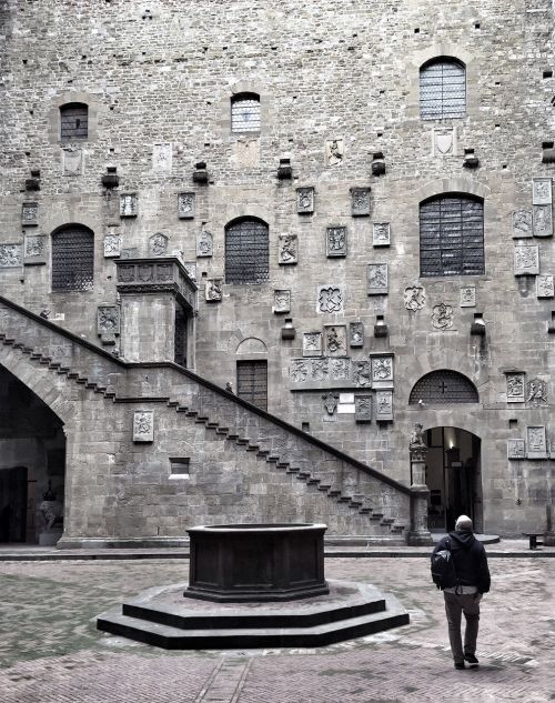 bargello museum florence italy