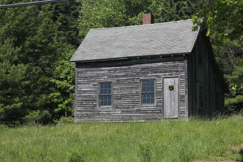 barn wood house
