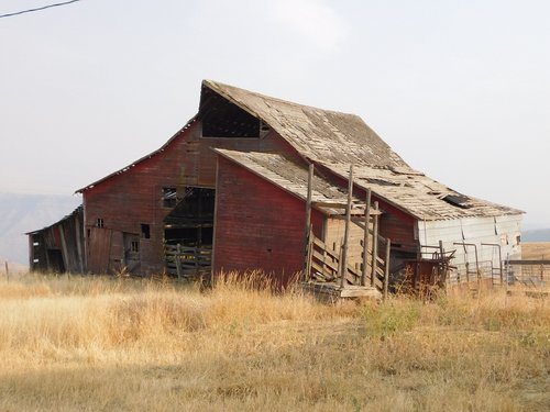 barn  abandoned  house