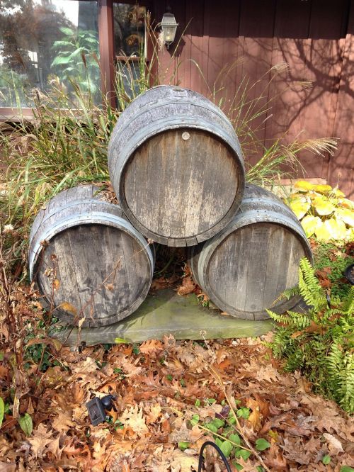 barrels kegs wood