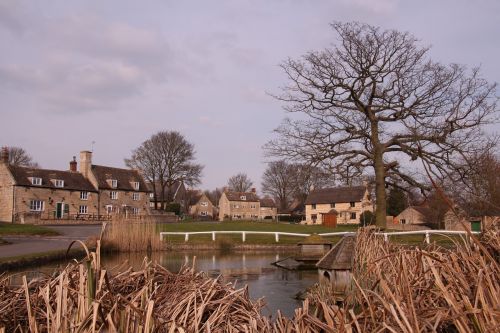 barrowden village pond nature