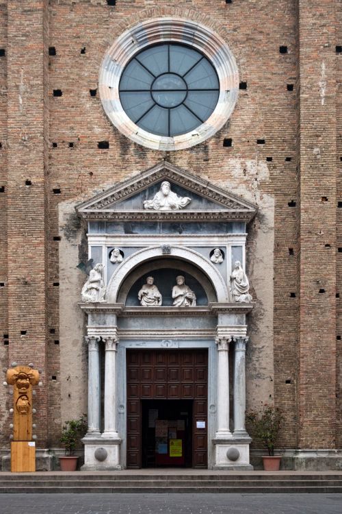 basilica entrance architecture