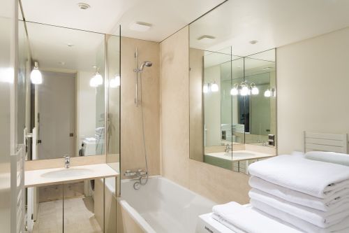 bath mirror real estate
