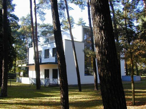 bauhaus master house settlement house