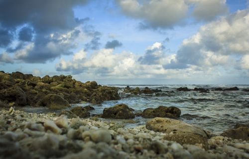 beach maldives rocks