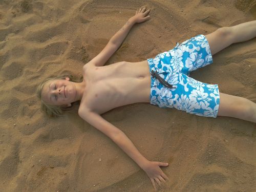 beach relax child