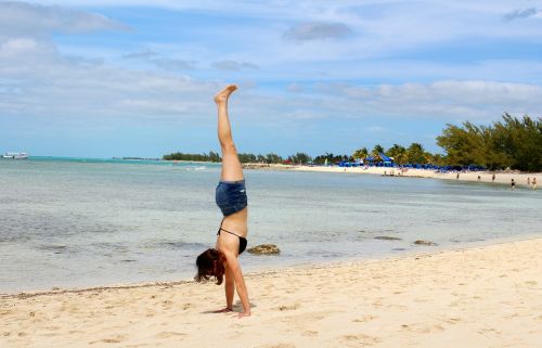 beach bahamas handstand