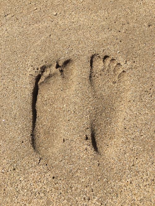 beach feet sand