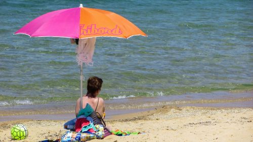 beach umbrella colors