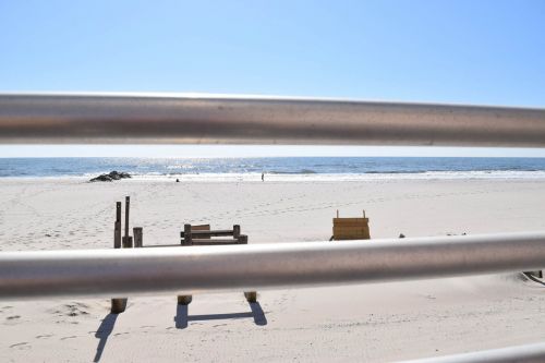 beach banister long island